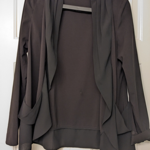 Blazer - Picture 2 of 5